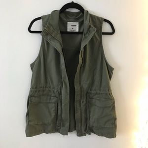 olive green cargo vest
